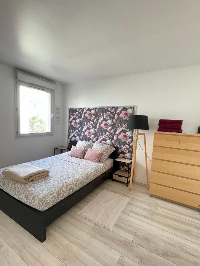 Cosy Appart Proche Paris Saint-Denis  Ngoại thất bức ảnh